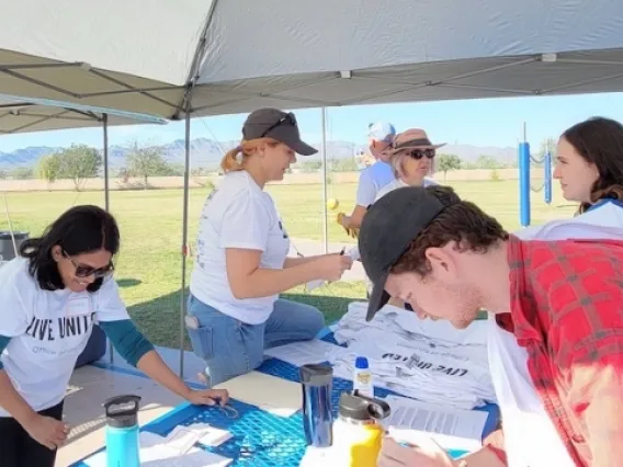 Volunteers at Laguna Elementary